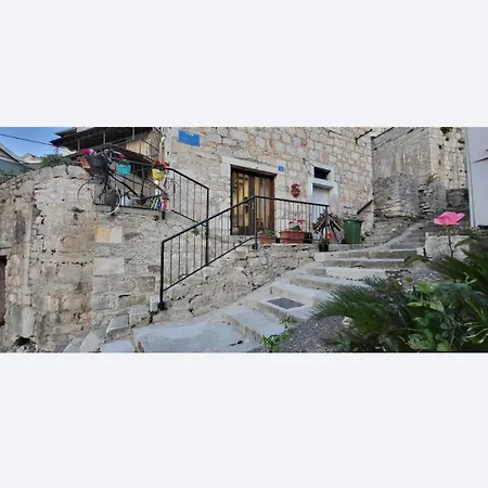 Belina アパート *